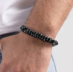 Monoxhromatic Mechanic